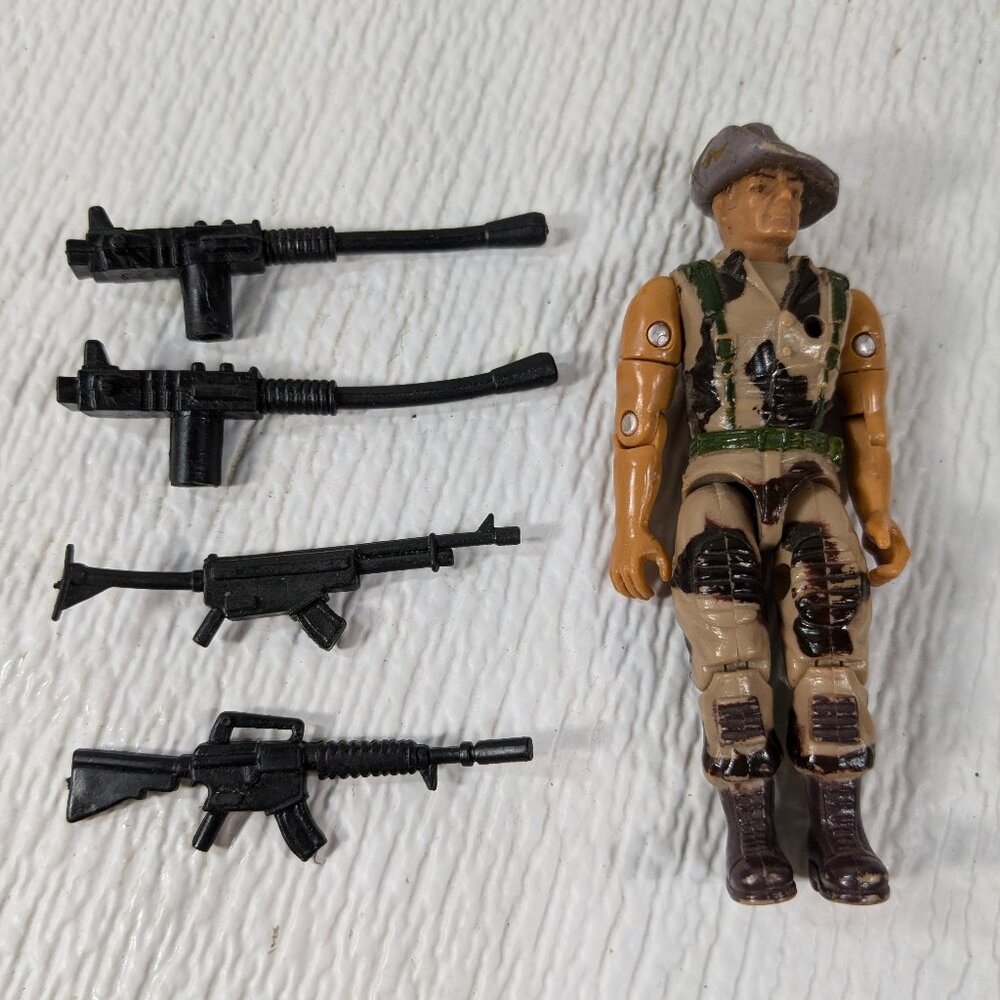 Remco US Force Defender Peace Jungle Raider Action Figure camo soldier w/ 4 guns